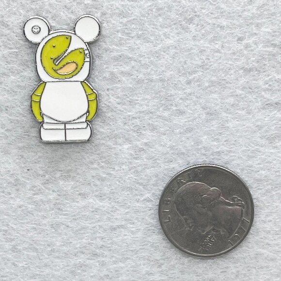 🔮 5/$25 Disney‎ Vinylmation Jr Good Luck/Bad Luck Fortune Cookie Pin - Picture 2 of 2